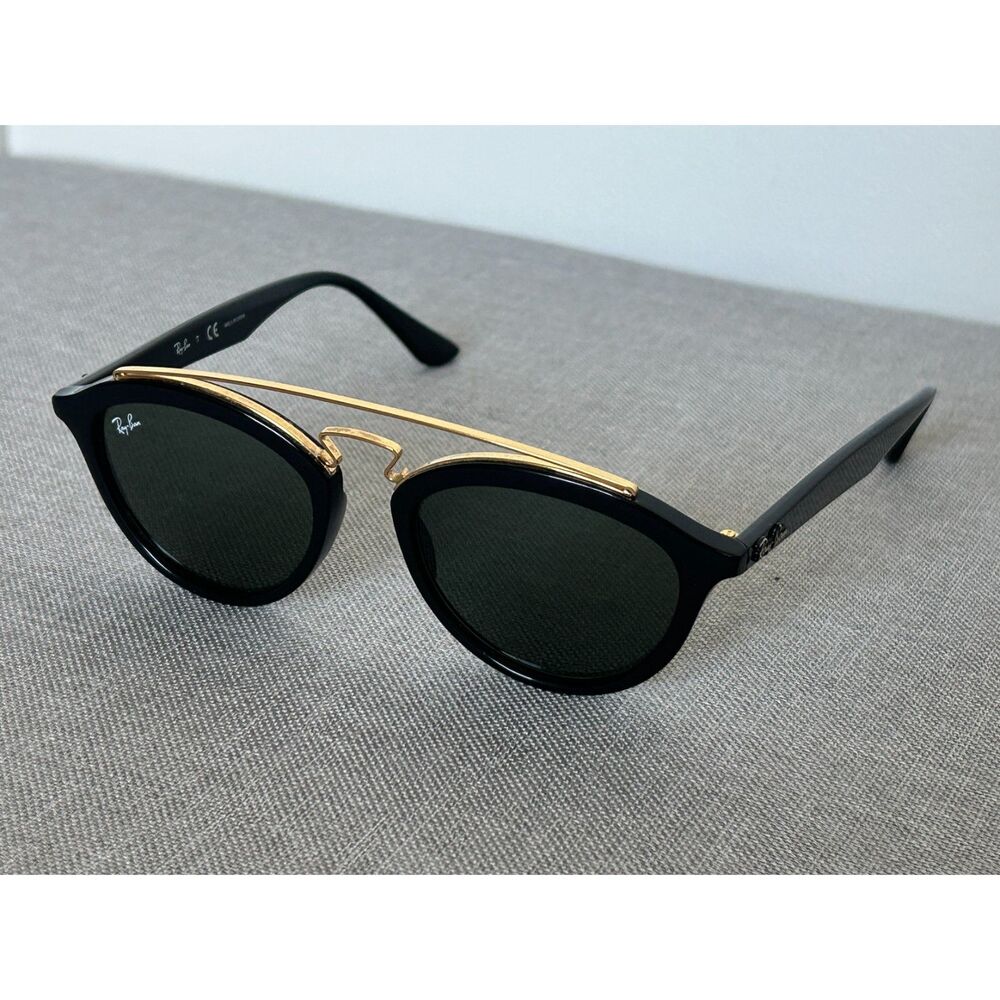 Ray‑Ban RB4257 601/71 Round Sunglasses – Black Frame & Grey Lenses